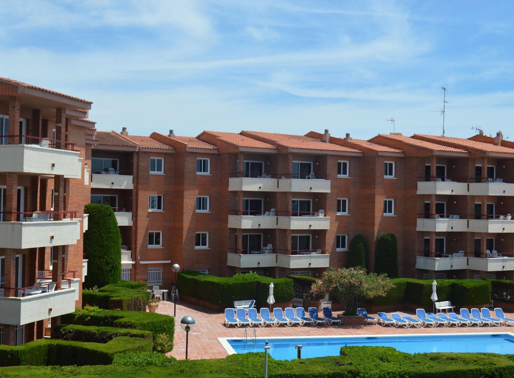 Pierre And Vacances Comarruga Bagian luar foto